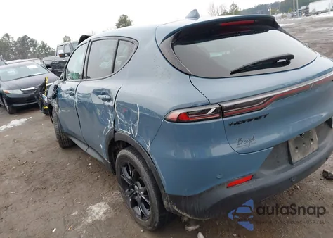 2023 Dodge Hornet Gt Awd из США, поврежденный, VIN ZACNDFAN0P3A04424